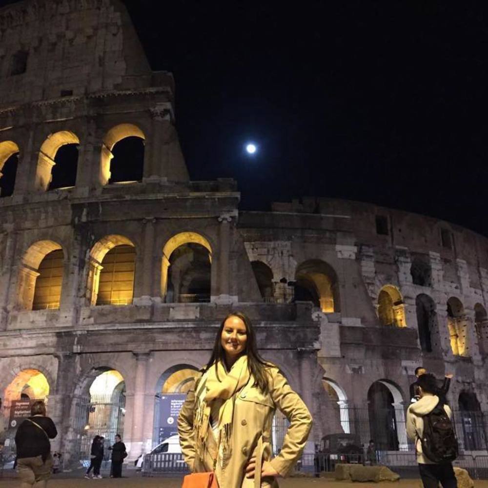 Meet your Posher, Cayla